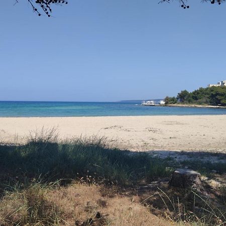 Suite Con Terrazzo Sul Mare E Discesa In Spiaggia A Gallipoli Exterior photo