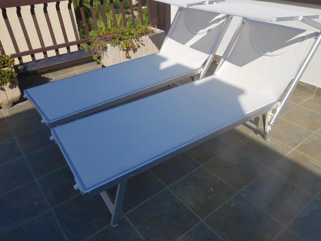 Suite Con Terrazzo Sul Mare E Discesa In Spiaggia A Gallipoli Exterior photo
